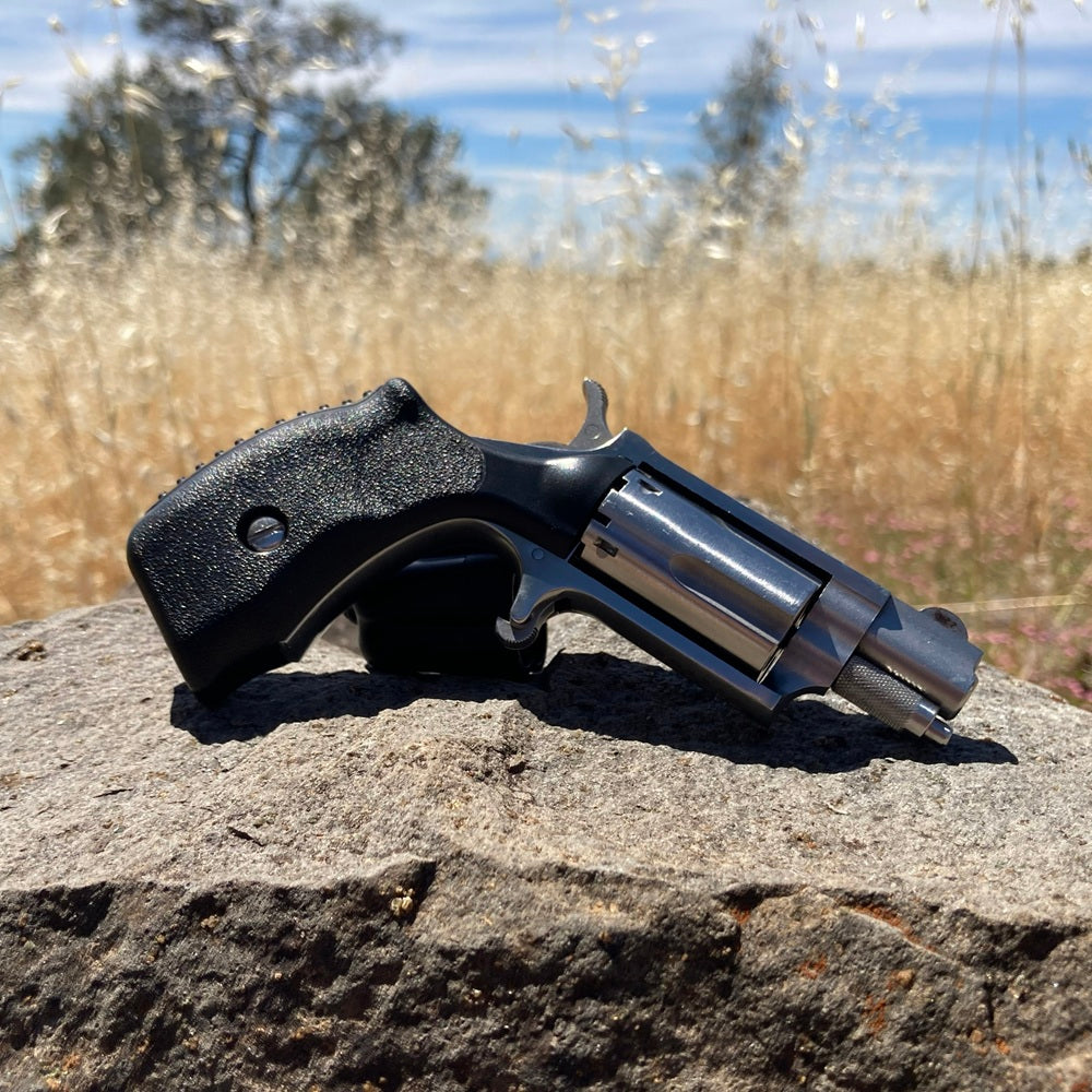 Grips for North American Arms (NAA) .22WMR/.22Magnum revolvers, Plastic and Rubber, Color: Black
